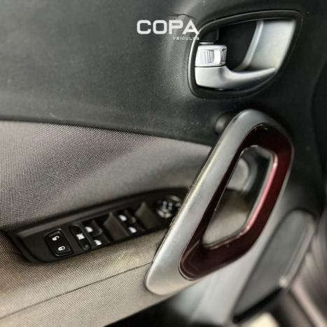 FIAT Toro 1.8 16V 4P FLEX FREEDOM AUTOMTICO, Foto 15
