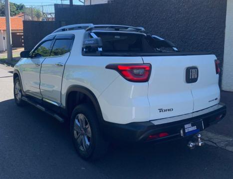 FIAT Toro 2.0 16V 4P VOLCANO 4WD TURBO DIESEL AUTOMTICO, Foto 2