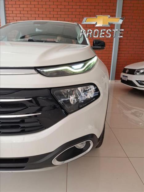 FIAT Toro 2.0 16V 4P VOLCANO 4WD TURBO DIESEL AUTOMTICO, Foto 2