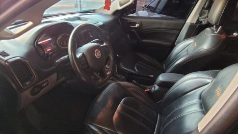 FIAT Toro 2.0 16V 4P VOLCANO 4WD TURBO DIESEL AUTOMTICO, Foto 4