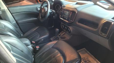 FIAT Toro 2.0 16V 4P VOLCANO 4WD TURBO DIESEL AUTOMTICO, Foto 9
