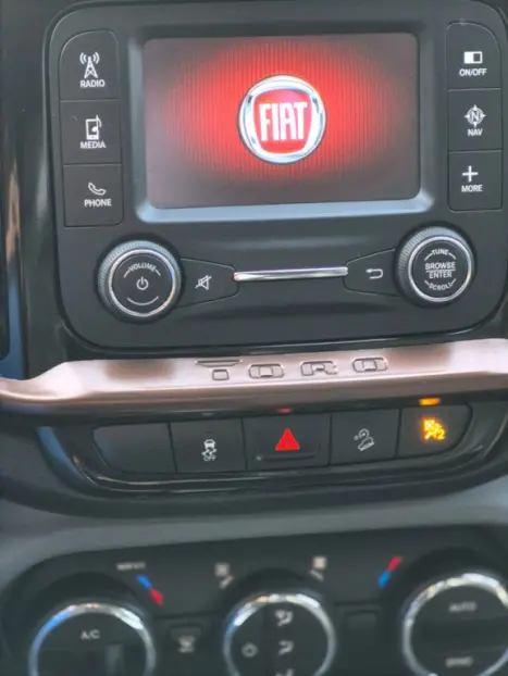 FIAT Toro 2.0 16V 4P VOLCANO 4WD TURBO DIESEL AUTOMTICO, Foto 13