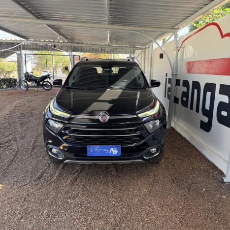 FIAT Toro 2.0 16V 4P VOLCANO 4WD TURBO DIESEL AUTOMTICO, Foto 3
