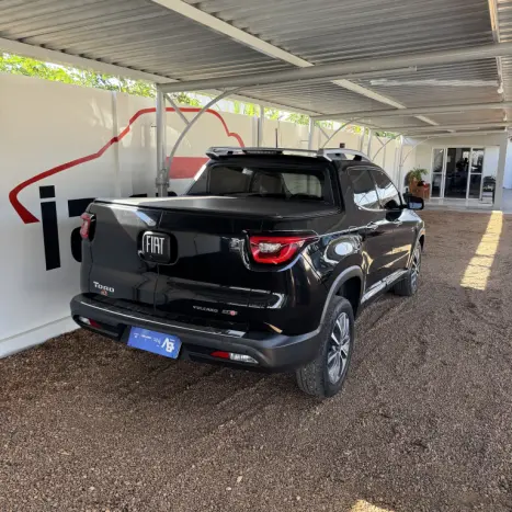 FIAT Toro 2.0 16V 4P VOLCANO 4WD TURBO DIESEL AUTOMTICO, Foto 4