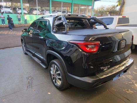 FIAT Toro 2.0 16V 4P VOLCANO 4WD TURBO DIESEL AUTOMTICO, Foto 4