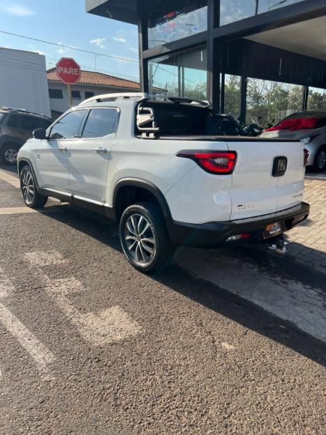 FIAT Toro 2.0 16V 4P VOLCANO 4WD TURBO DIESEL AUTOMTICO, Foto 4