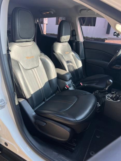 FIAT Toro 2.0 16V 4P VOLCANO 4WD TURBO DIESEL AUTOMTICO, Foto 16