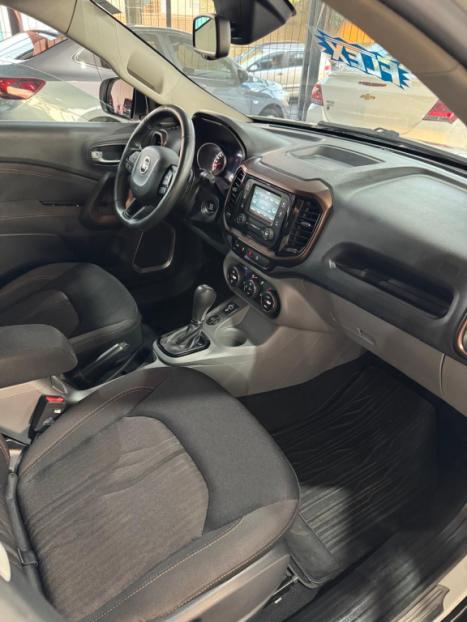 FIAT Toro 2.4 16V 4P MULTIAIR FLEX VOLCANO AUTOMTICO, Foto 13