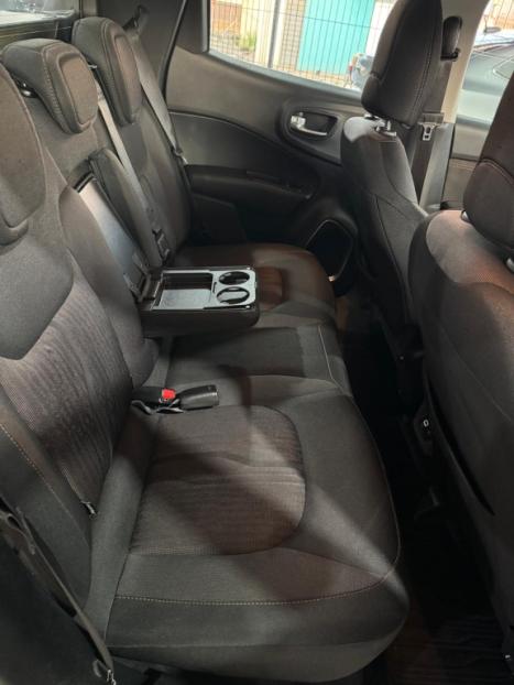 FIAT Toro 2.4 16V 4P MULTIAIR FLEX VOLCANO AUTOMTICO, Foto 15