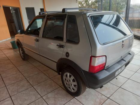 FIAT Uno 1.0 4P FLEX FIRE, Foto 4