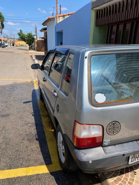 FIAT Uno 1.0 4P FLEX FIRE, Foto 2