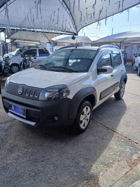 FIAT Uno 1.0 4P FLEX WAY CELEBRATION, Foto 3