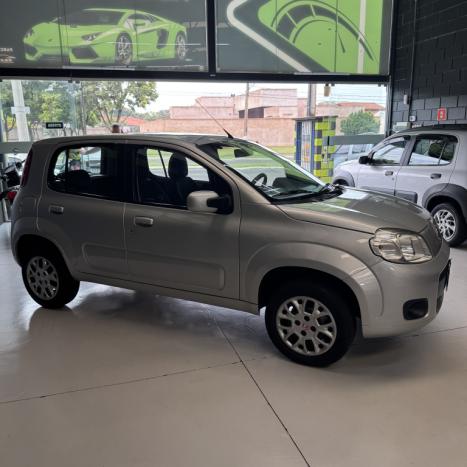 FIAT Uno 1.0 4P FLEX EVO VIVACE CELEBRATION, Foto 3