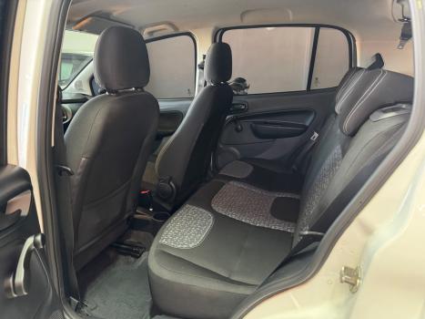 FIAT Uno 1.0 4P FLEX ATTRACTIVE, Foto 6