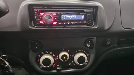 FIAT Uno 1.0 4P FLEX EVO VIVACE CELEBRATION, Foto 11