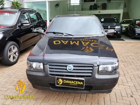 FIAT Uno 1.0 FLEX, Foto 2