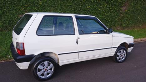 FIAT Uno 1.0 FLEX FIRE, Foto 2