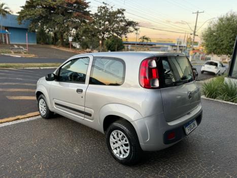 FIAT Uno 1.0 FLEX VIVACE, Foto 4