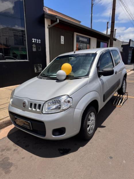 FIAT Uno 1.0 FLEX VIVACE, Foto 2