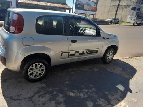 FIAT Uno 1.0 FLEX VIVACE, Foto 3