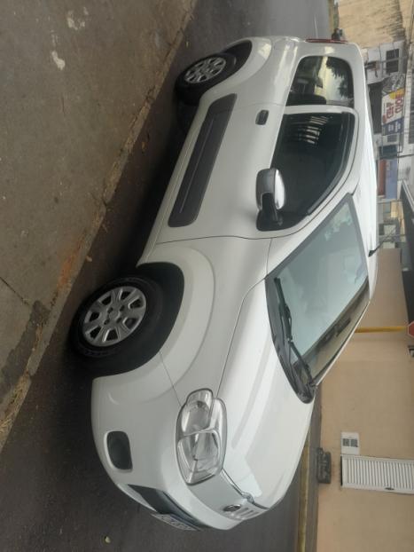 FIAT Uno 1.0 FLEX VIVACE, Foto 4