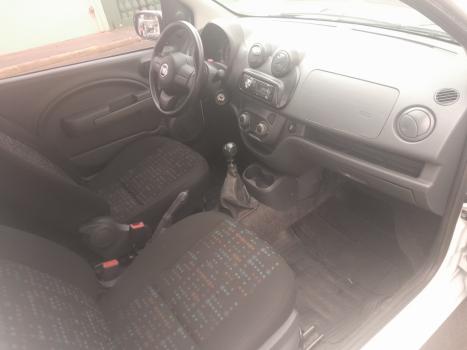 FIAT Uno 1.0 FLEX VIVACE, Foto 8