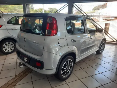 FIAT Uno 1.4 4P FLEX SPORTING, Foto 3