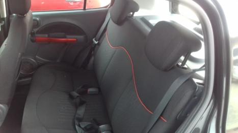 FIAT Uno 1.4 4P FLEX SPORTING, Foto 6