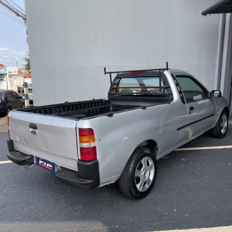 FORD Courier 1.6 L, Foto 2