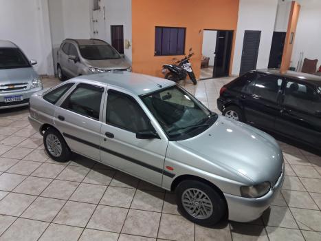 FORD Escort 1.6 4P GL, Foto 6