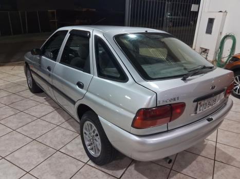 FORD Escort 1.6 4P GL, Foto 5