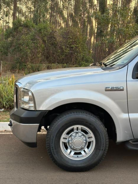 FORD F-250 3.9 XLT CABINE SIMPLES DIESEL, Foto 2