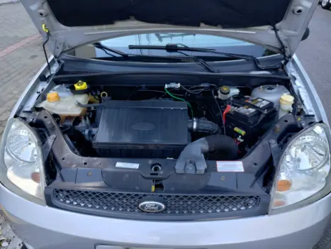 FORD Fiesta Hatch 1.6 4P FLEX, Foto 10