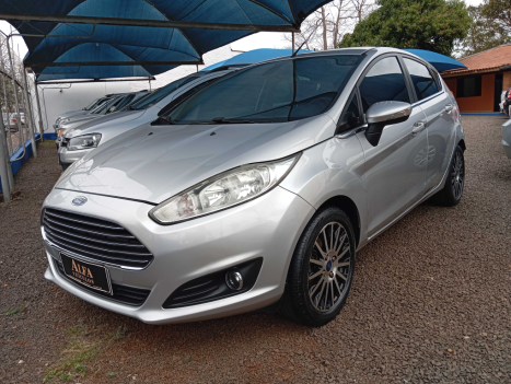 FORD Fiesta Hatch 1.6 16V 4P FLEX TITANIUM POWERSHIFT AUTOMTICO, Foto 1