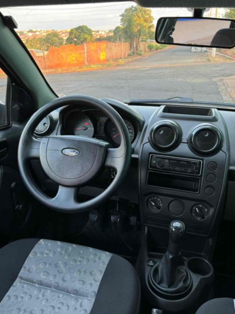FORD Fiesta Hatch 1.0 4P FLEX, Foto 10