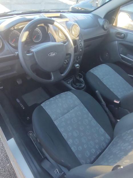 FORD Fiesta Hatch 1.0 4P, Foto 6