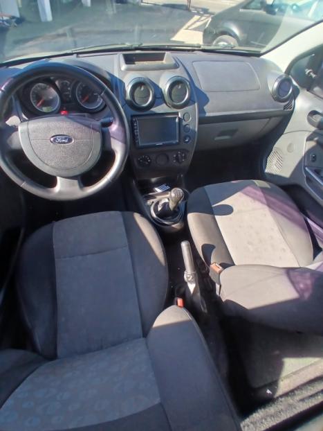 FORD Fiesta Hatch 1.0 4P FLEX, Foto 2