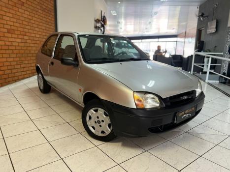 FORD Fiesta Hatch 1.0 GL , Foto 3
