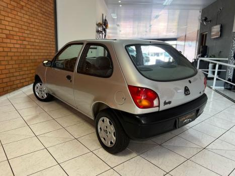 FORD Fiesta Hatch 1.0 GL , Foto 4