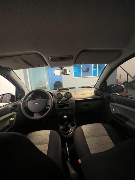 FORD Fiesta Hatch 1.0 4P, Foto 9