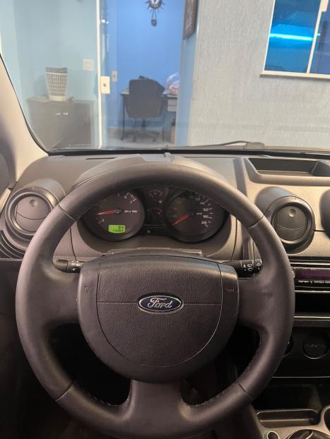 FORD Fiesta Hatch 1.0 4P, Foto 10