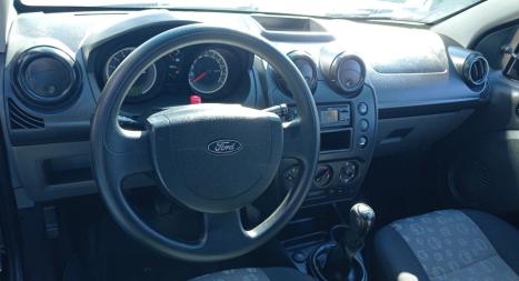 FORD Fiesta Hatch 1.0 4P, Foto 4