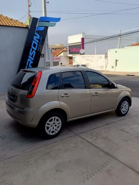 FORD Fiesta Hatch 1.0 4P SE FLEX, Foto 5
