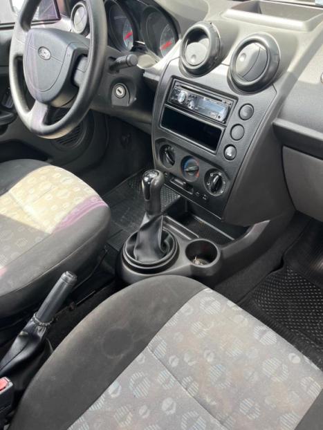 FORD Fiesta Hatch 1.6 4P FLEX, Foto 6