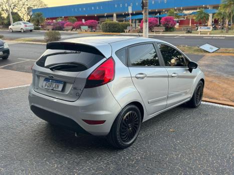 FORD Fiesta Hatch 1.5 16V 4P S FLEX, Foto 3