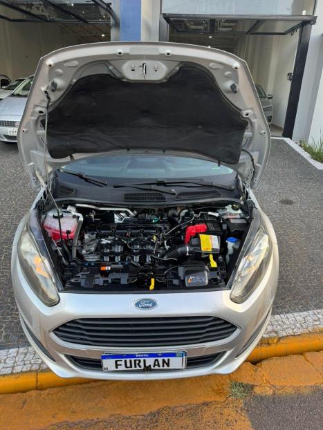 FORD Fiesta Hatch 1.5 16V 4P S FLEX, Foto 5