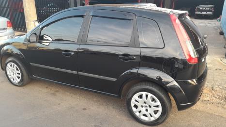 FORD Fiesta Hatch 1.6 4P, Foto 4