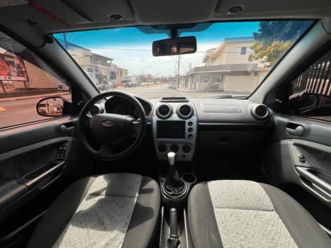 FORD Fiesta Hatch 1.6 4P, Foto 5