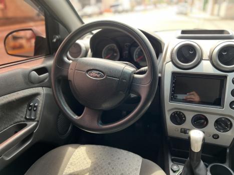 FORD Fiesta Hatch 1.6 4P, Foto 6