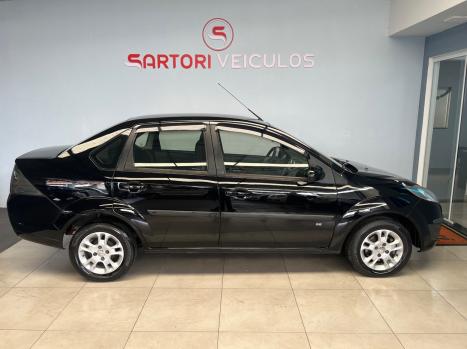 FORD Fiesta Sedan 1.6 4P ROCAM FLEX, Foto 4